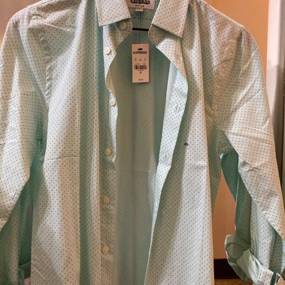 Shirt - Picture 3 of 4